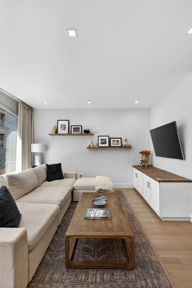 17 E 17TH Street 2FL