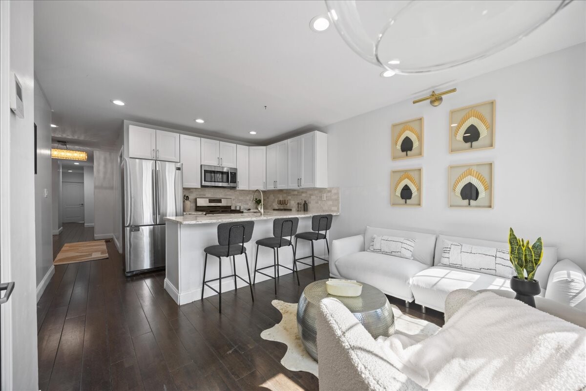 2271A PACIFIC Street