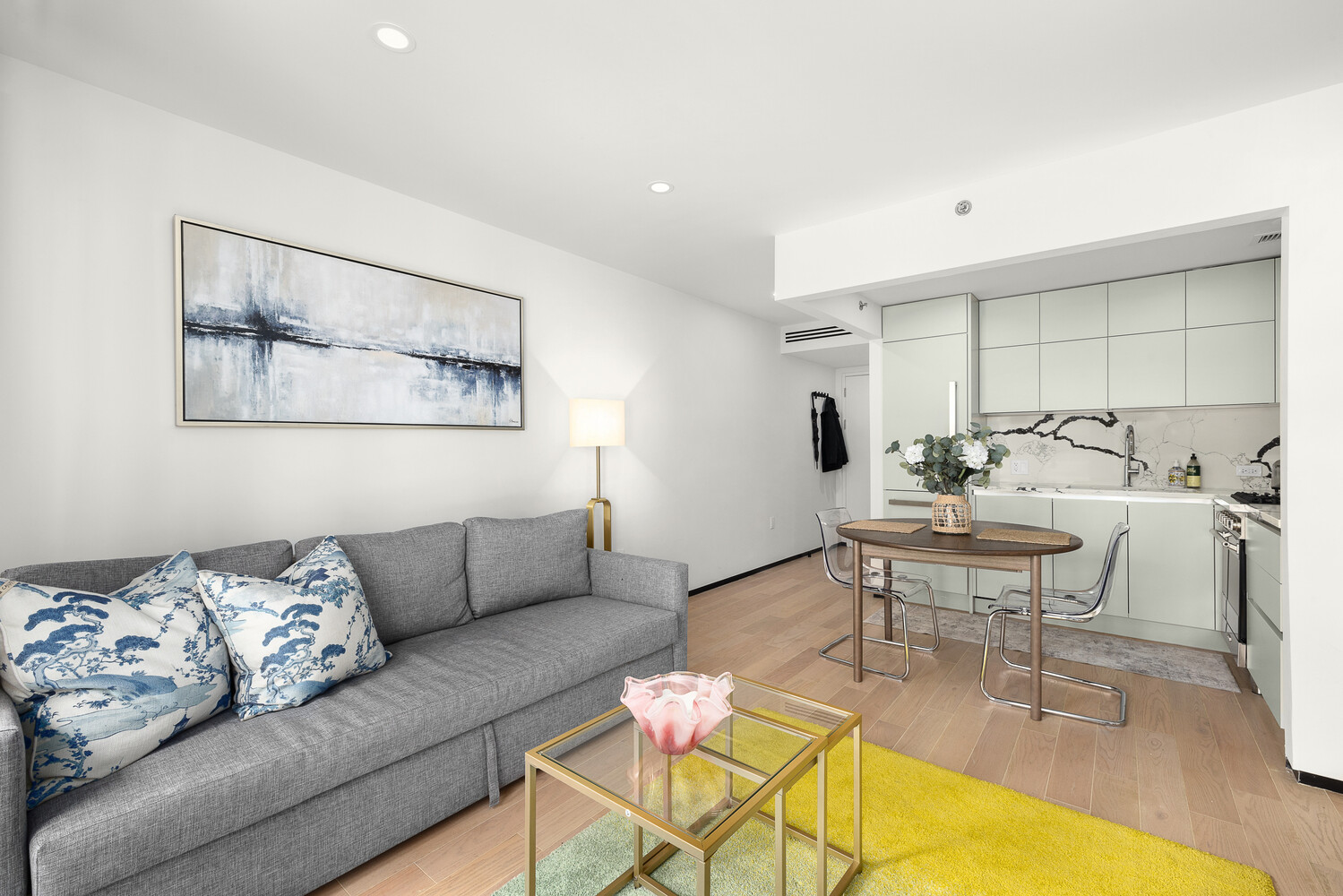 350 W 44TH Street 203