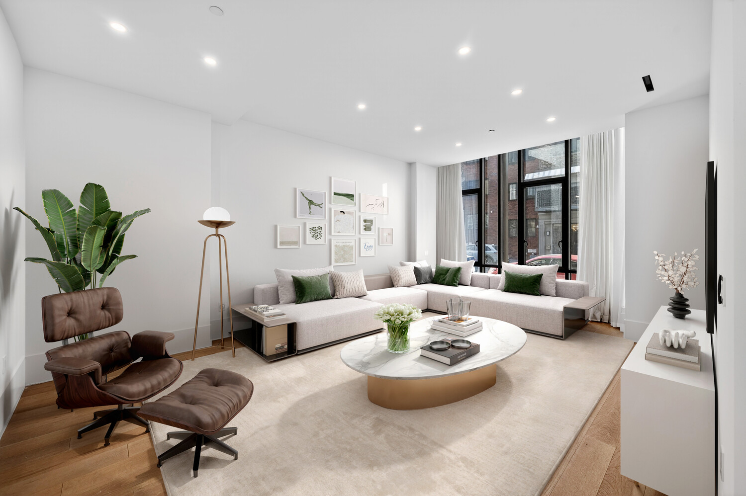 429 KENT Avenue TH8