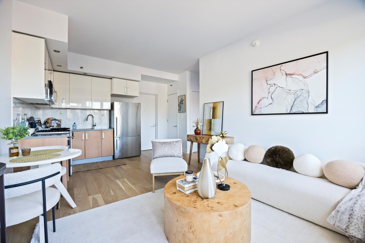 100 MASPETH Avenue 5J