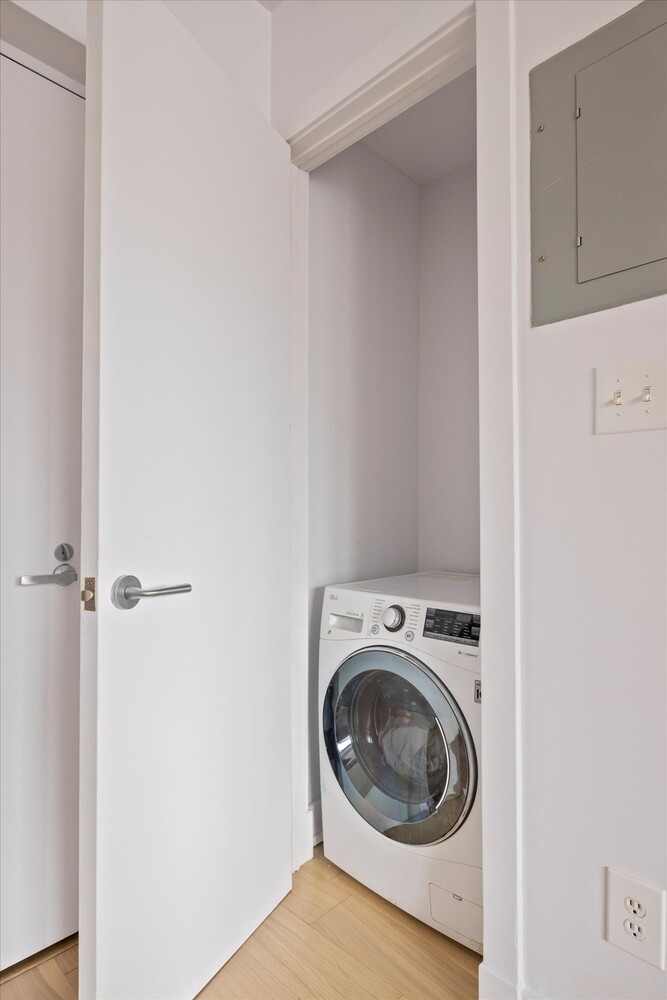 100 MASPETH Avenue 5J