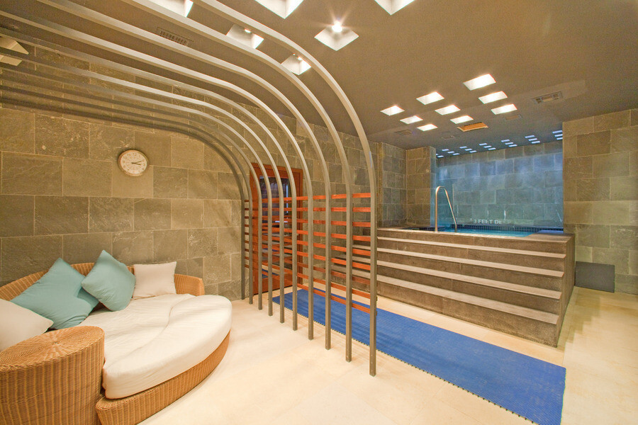 100 MASPETH Avenue 5J