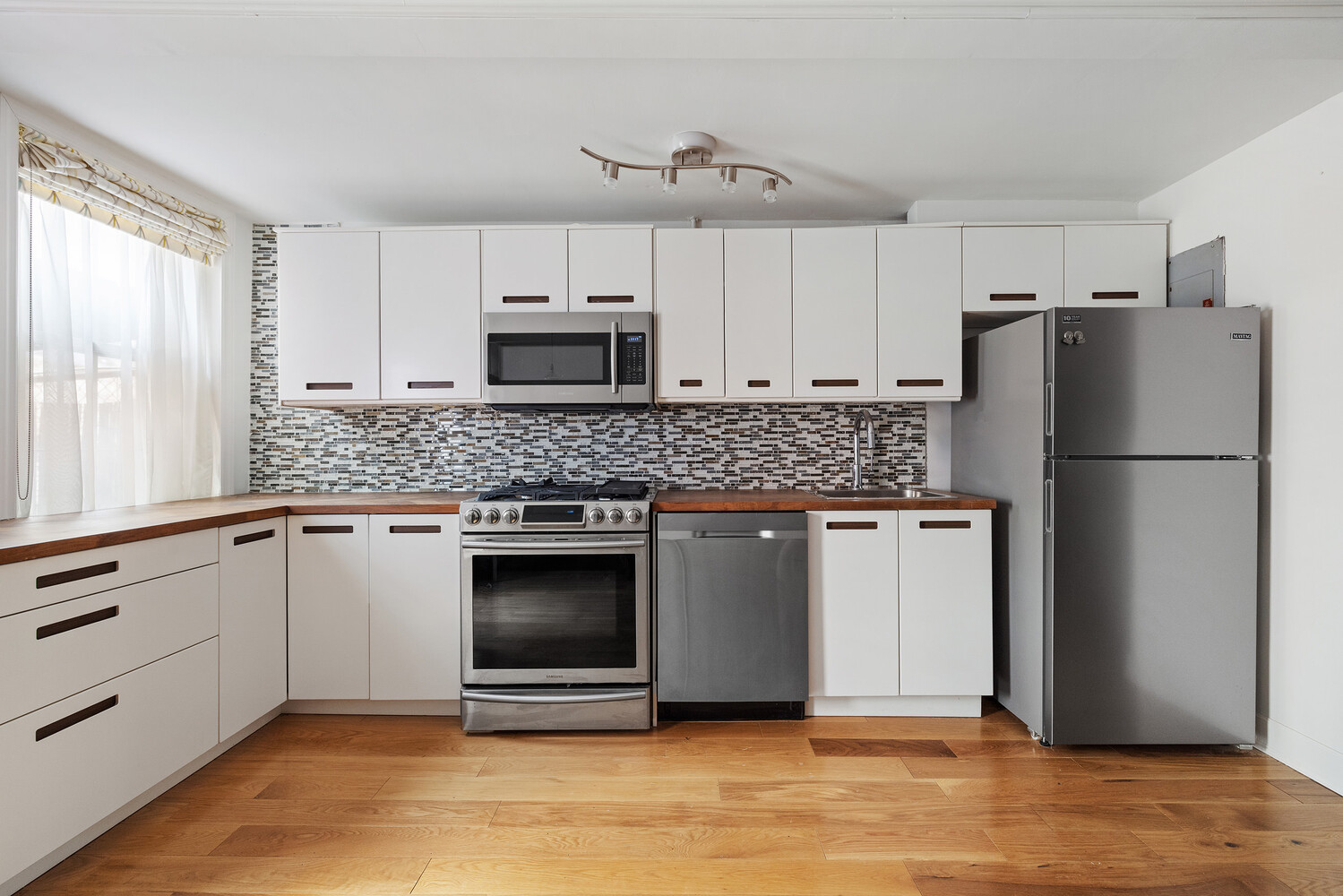 213 E 120TH Street