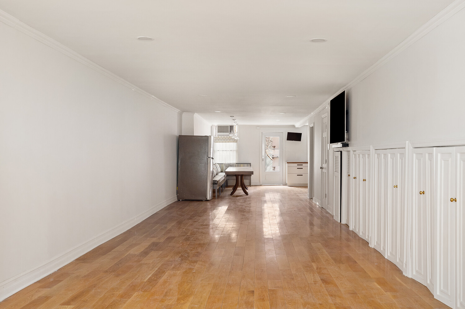 213 E 120TH Street