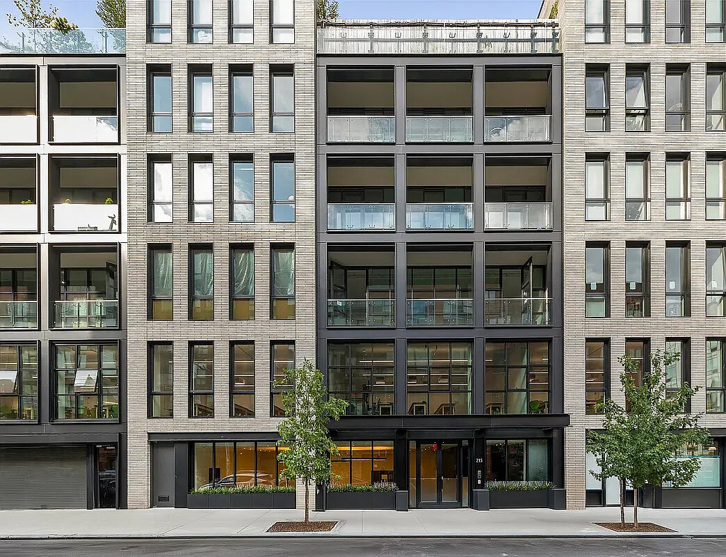 215 N 10TH Street 4E