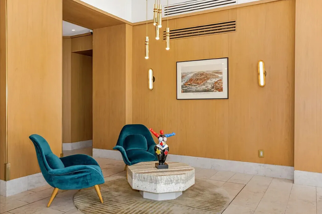 377 Rector Pl APT: 10