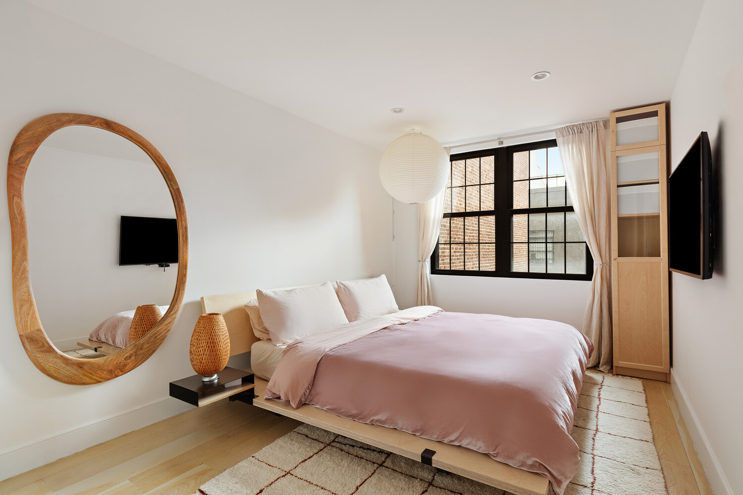 800 PARK Place APT3R