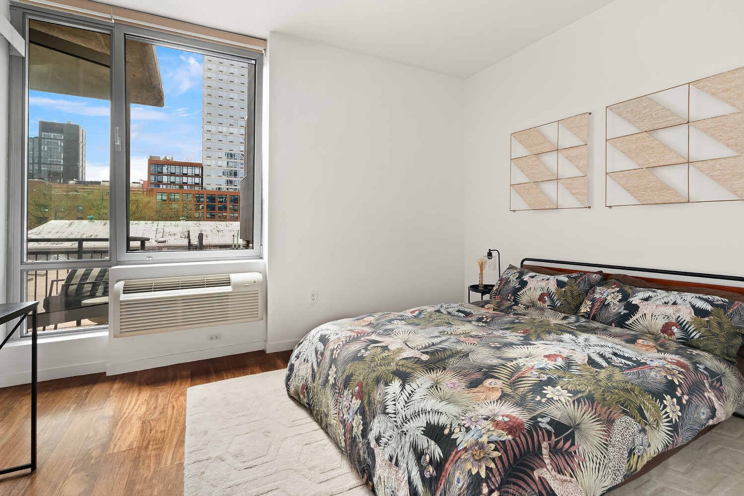 444 W 19TH Street 502