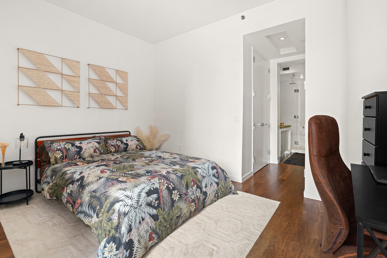 444 W 19TH Street 502