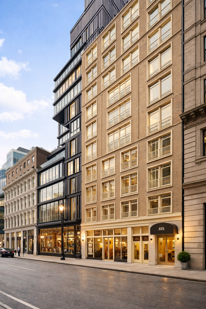 815 BROADWAY 204