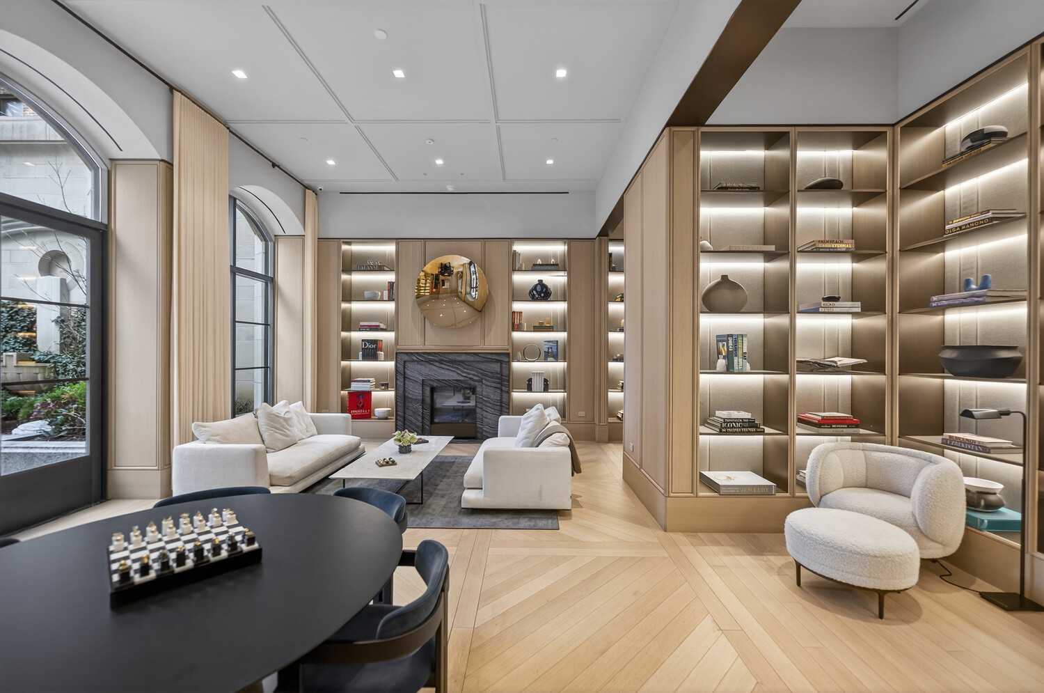 200 E 83RD Street 8C