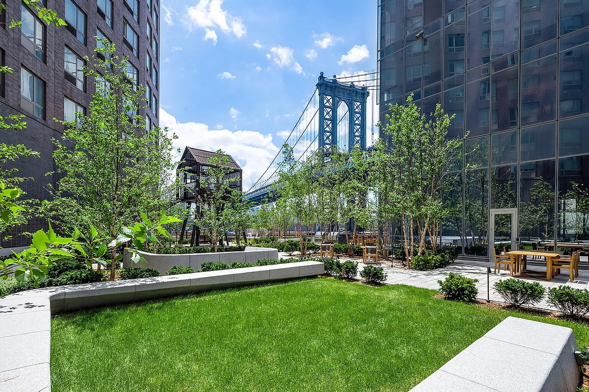 252 South Street 36C