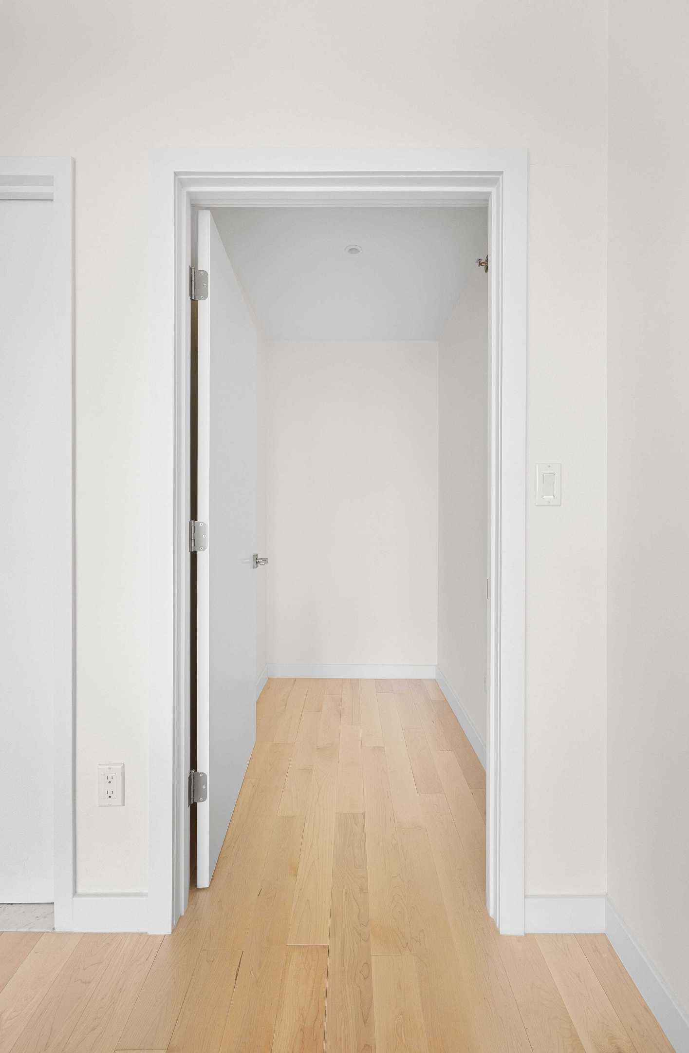 40-21 27th Street 5W