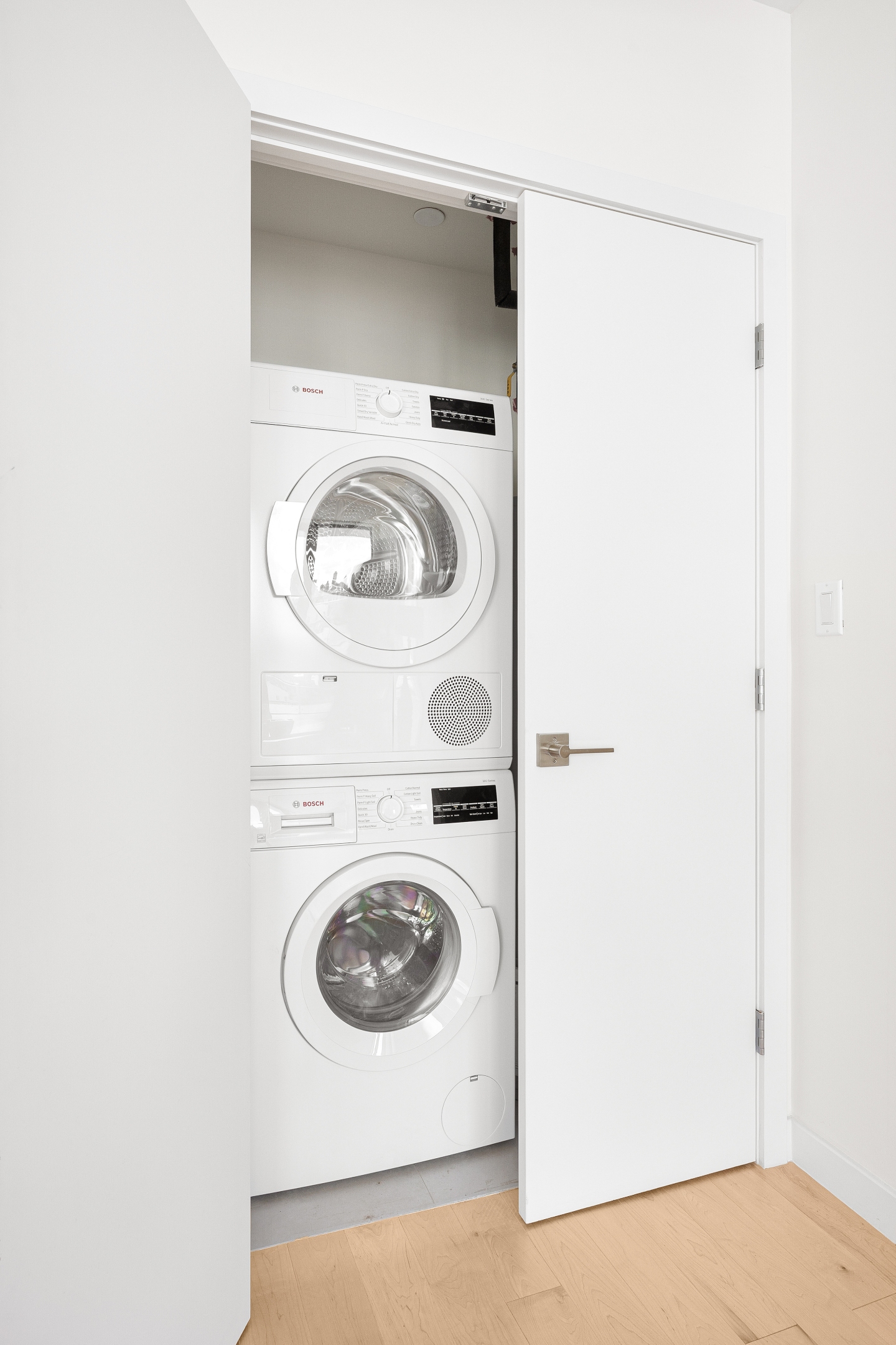 40-21 27th Street 3W