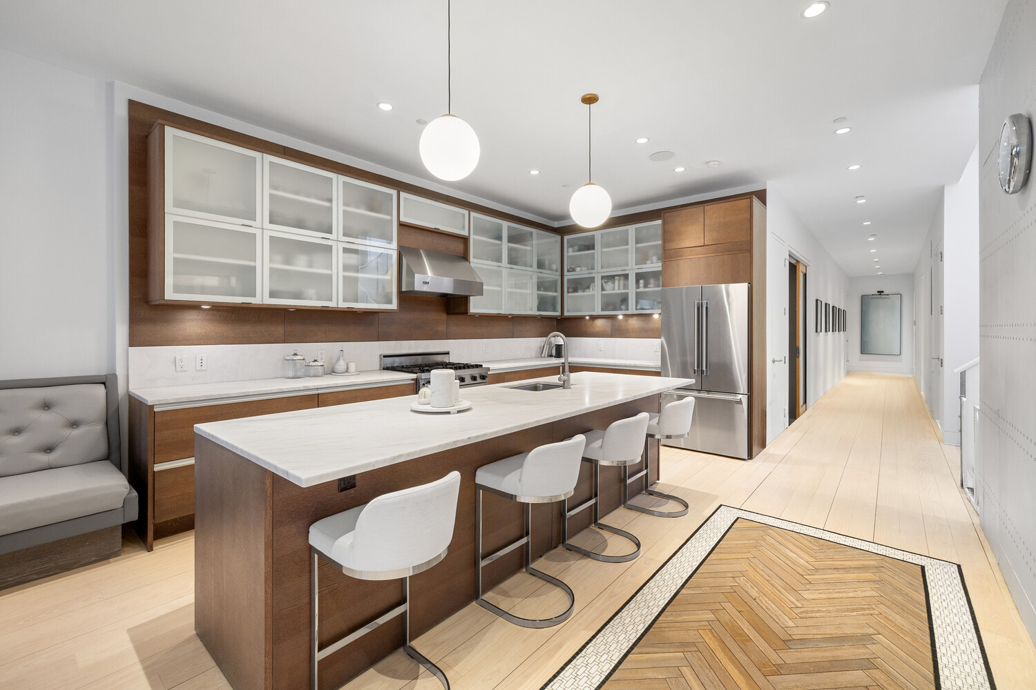 85 LEONARD Street PH