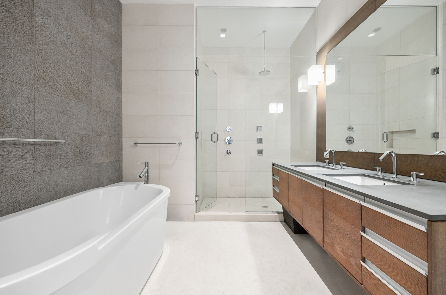 85 LEONARD Street PH