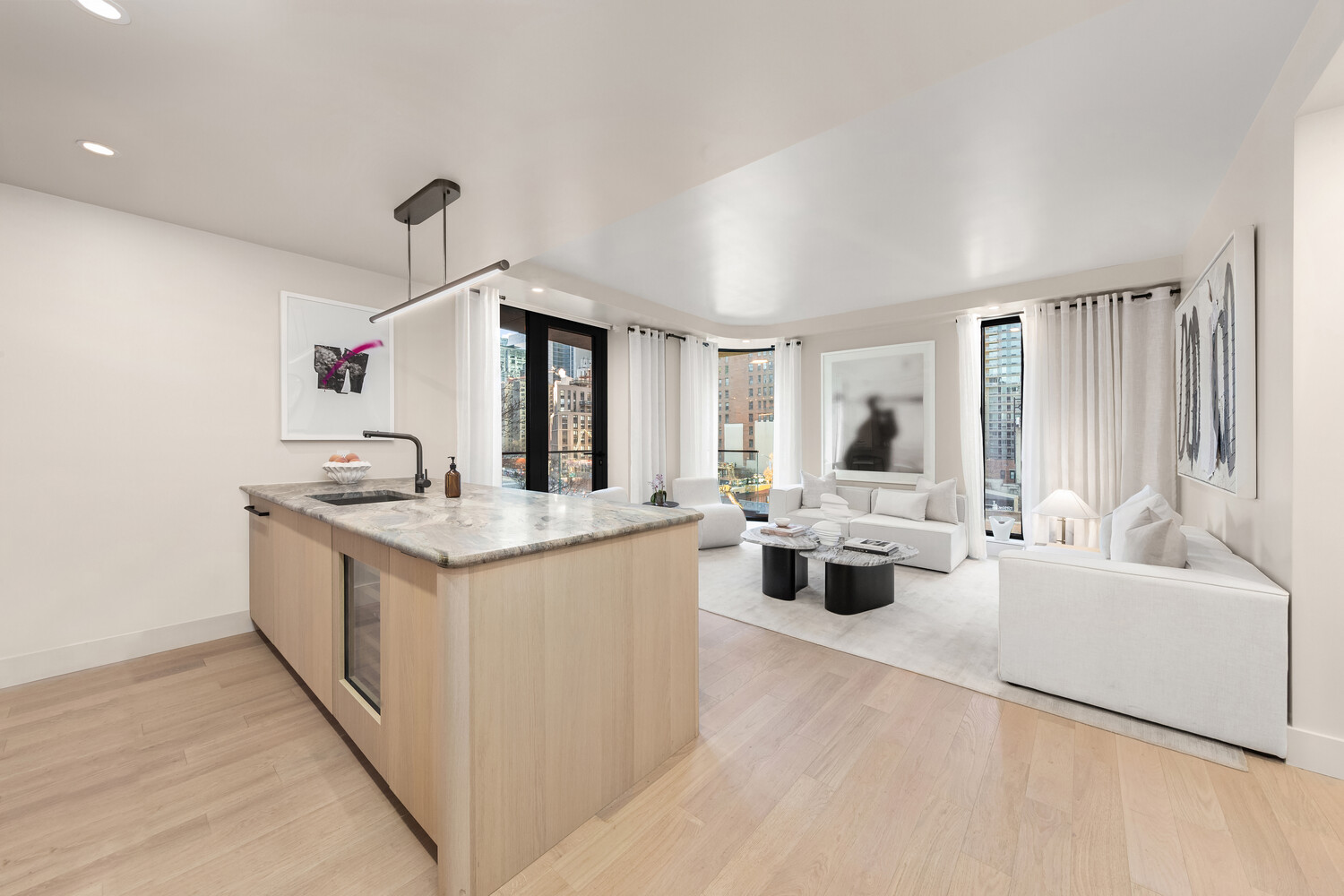400 W 38TH Street 3GN