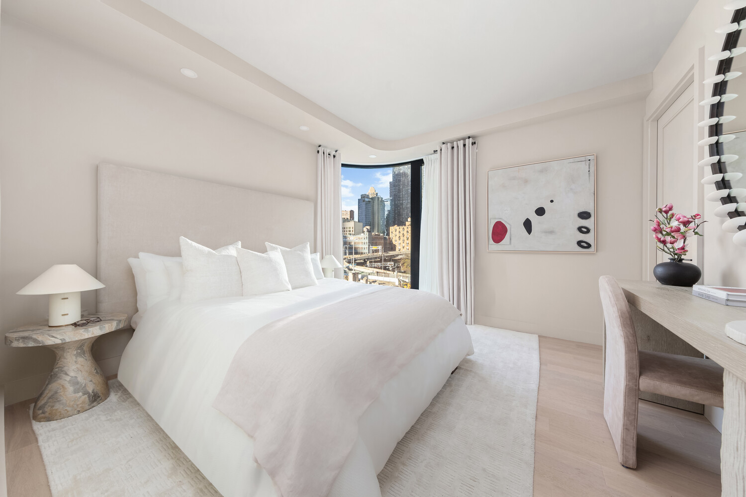400 W 38TH Street 3GN