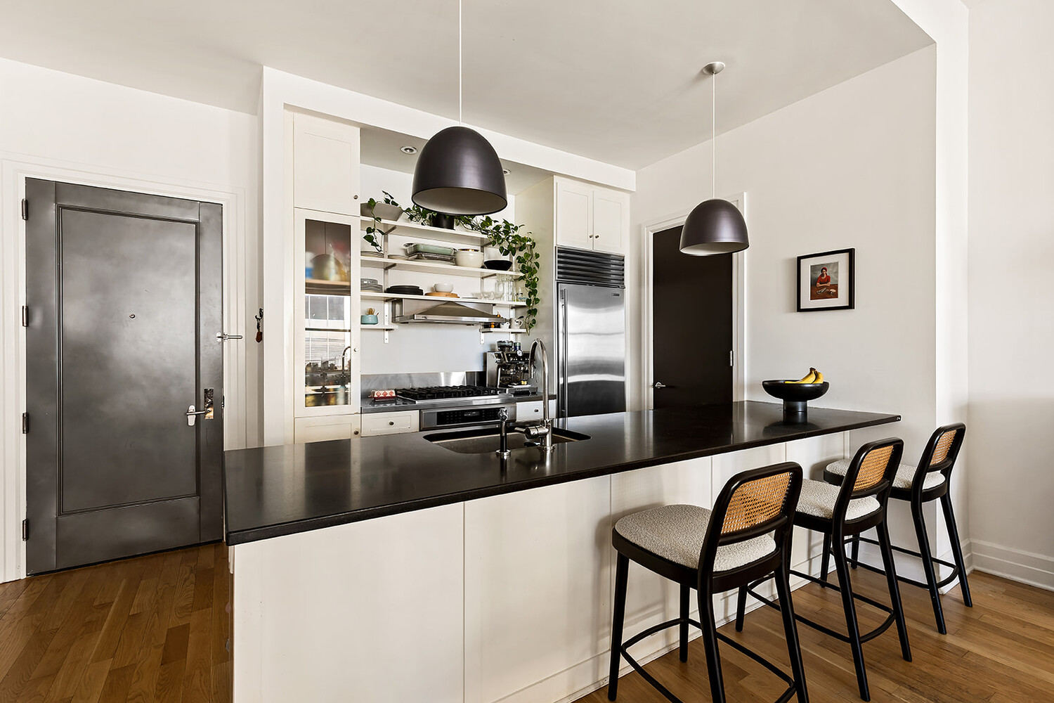 110 LIVINGSTON Street 14E