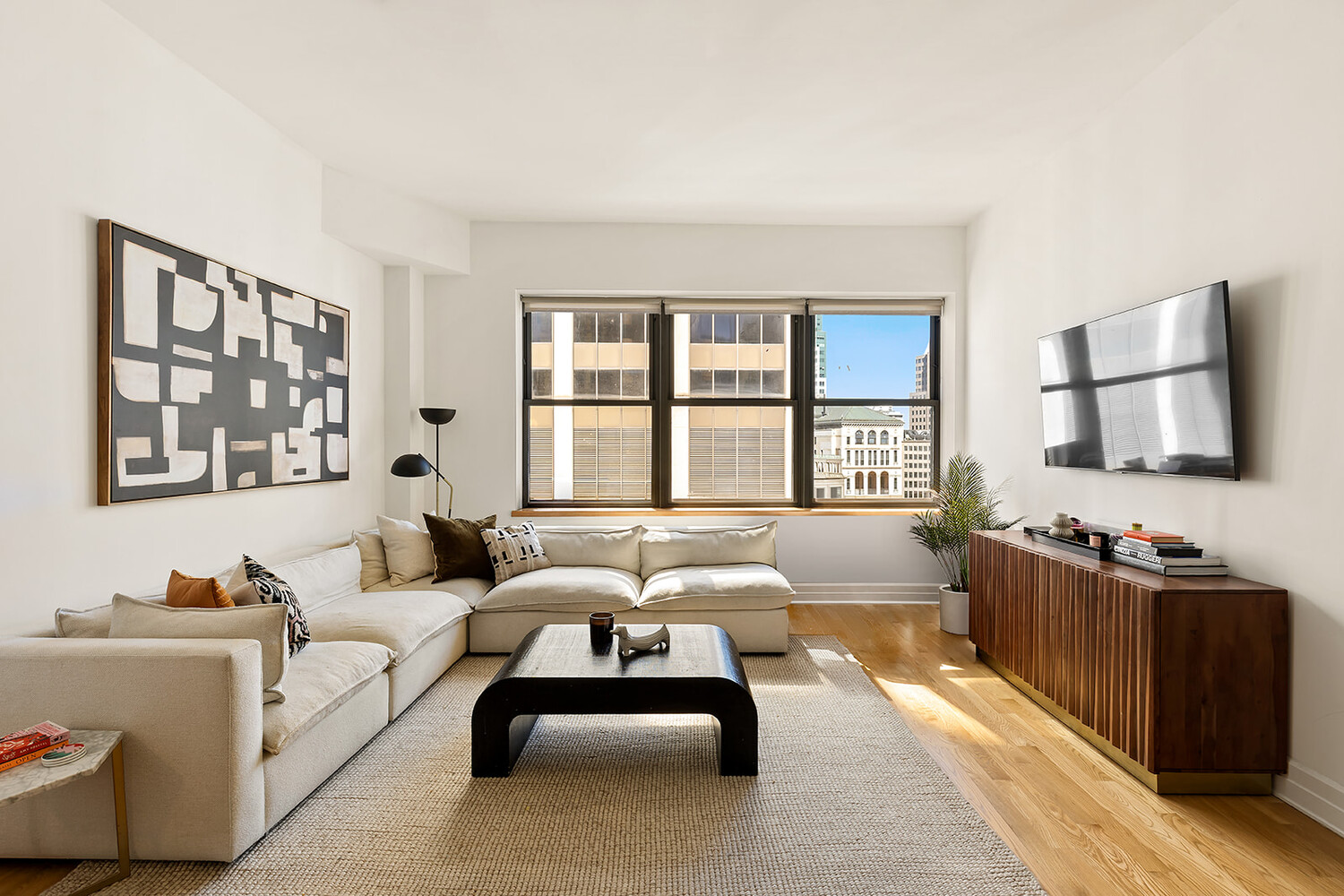 110 LIVINGSTON Street 14E