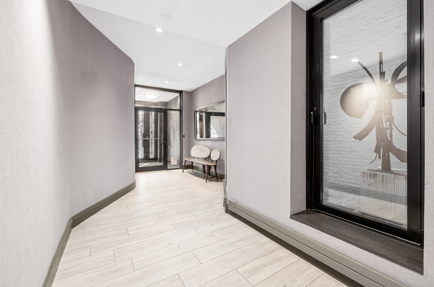 325 W 52ND Street PHD