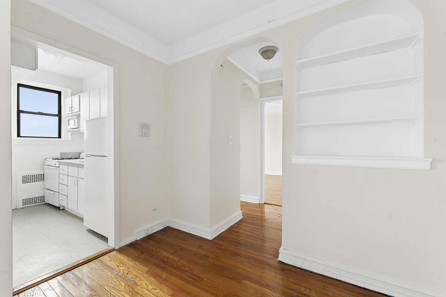 47-20 42ND Street 6F