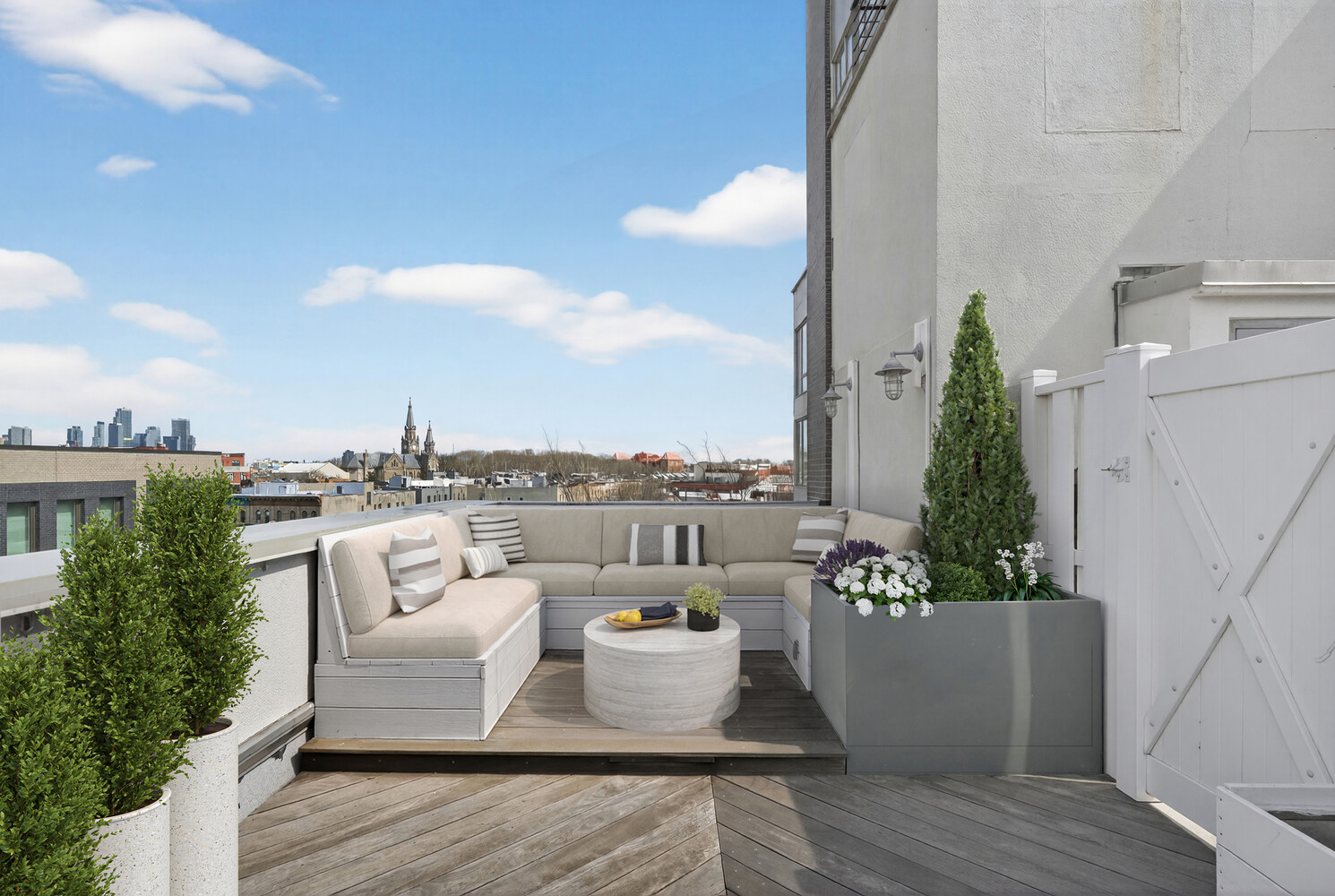 122 NEWTON Street PH