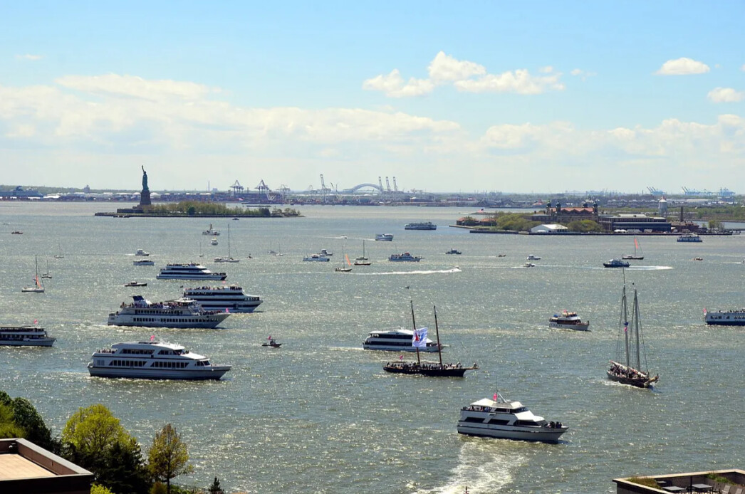 200 RECTOR Place 31C