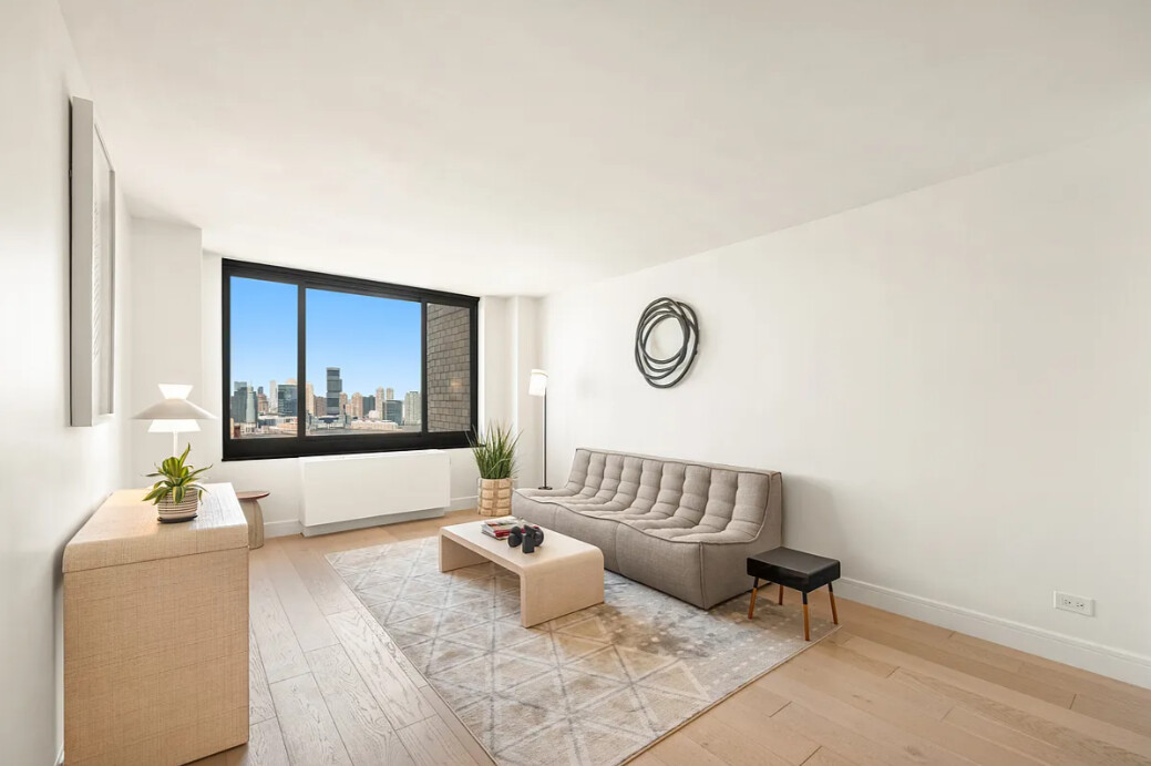 200 RECTOR Place 35C