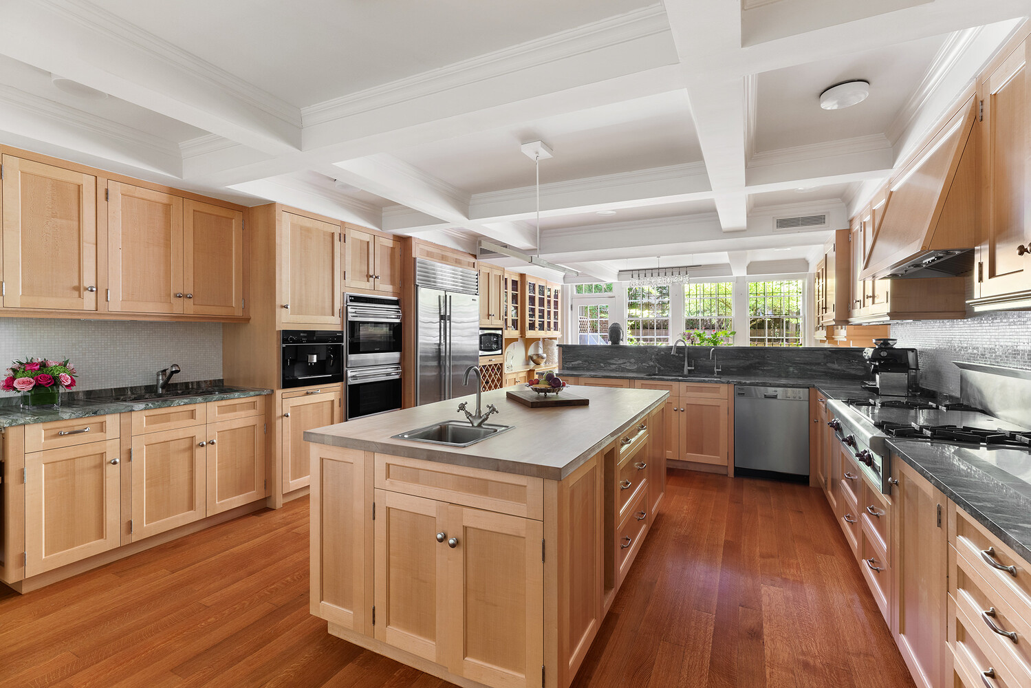 134 E 62ND Street