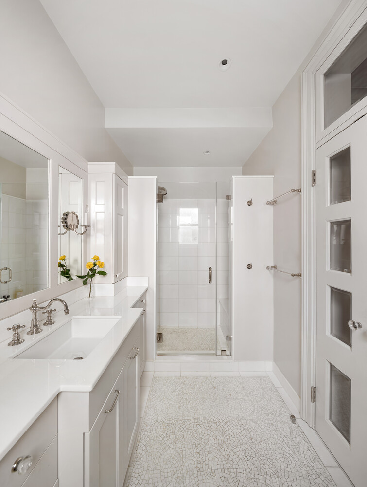 134 E 62ND Street