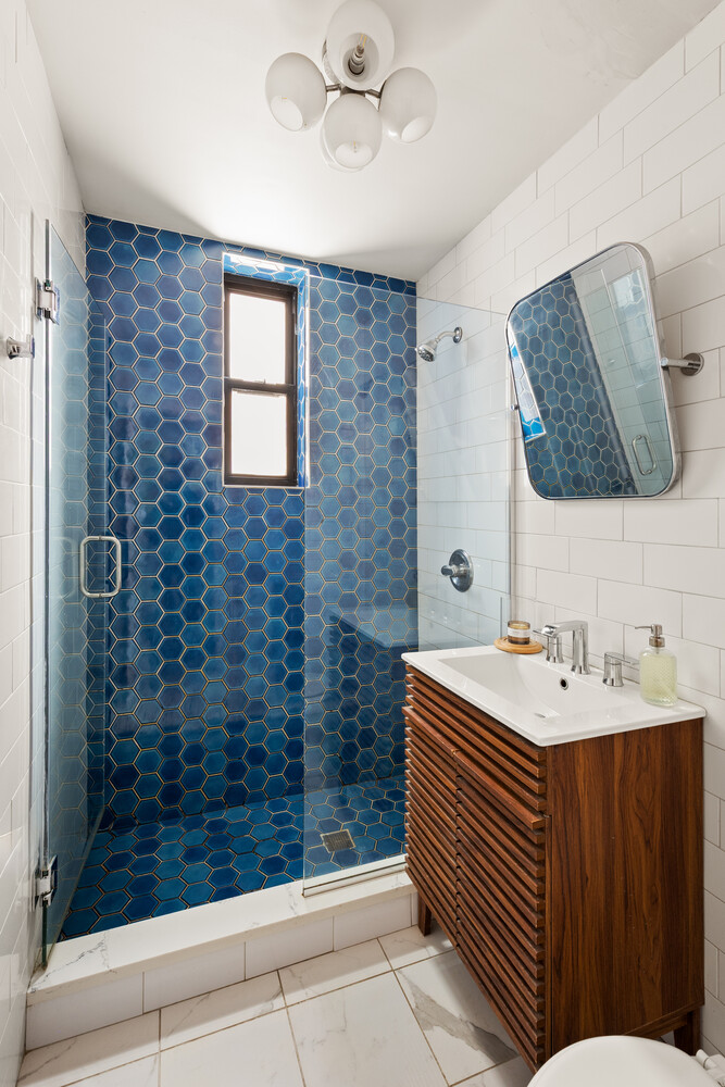 345 WEBSTER Avenue 2G