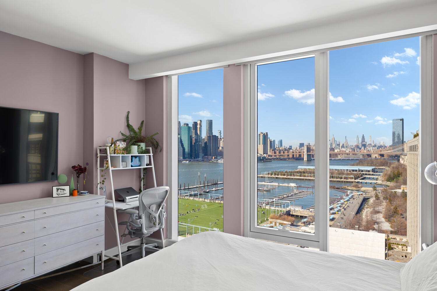 50 BRIDGE PARK Drive 16B