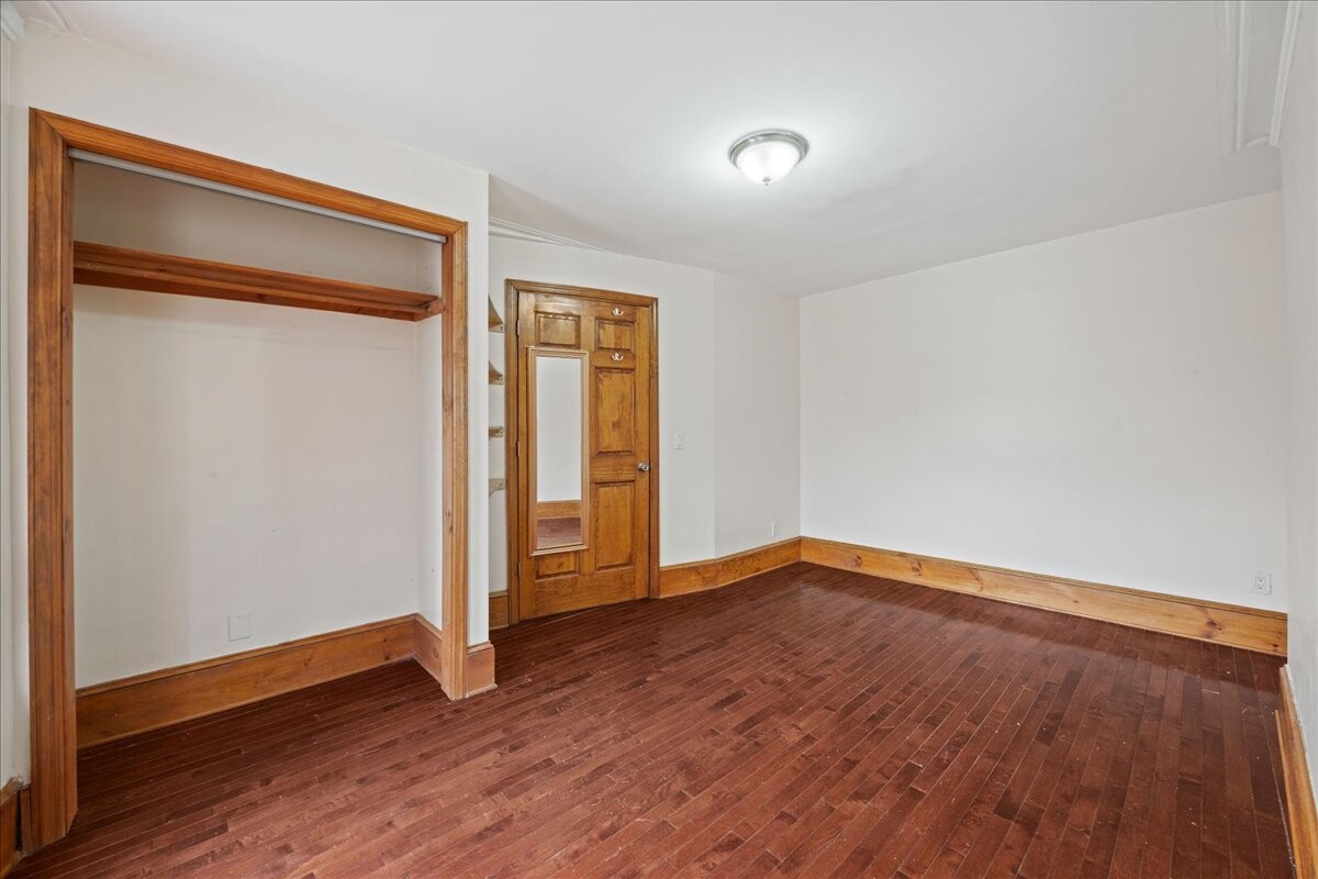 554 LEXINGTON Avenue