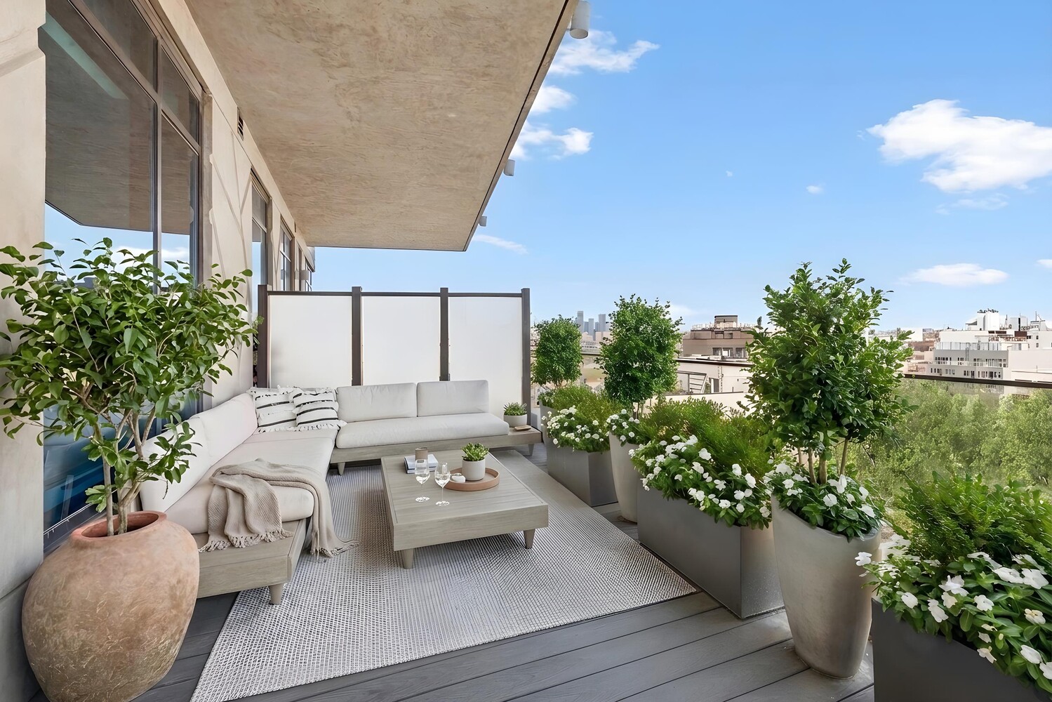 88 WITHERS Street 6E