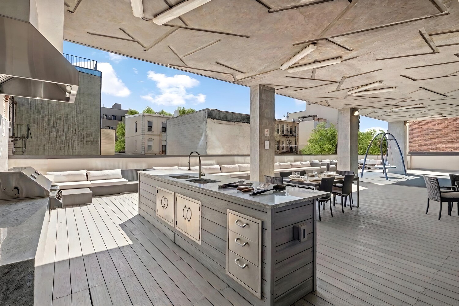 88 WITHERS Street 6E