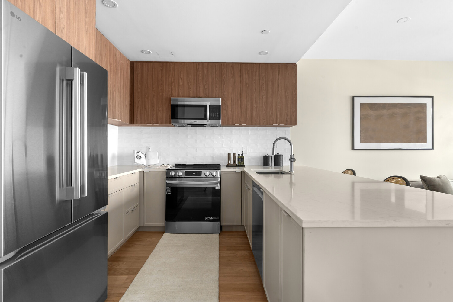 36 INDIA Street 4H