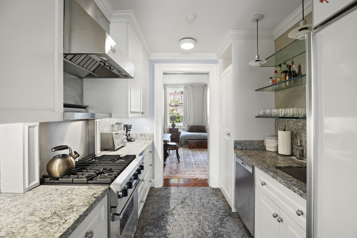 26 WASHINGTON Square N