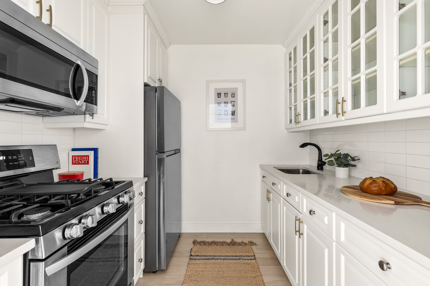 651 VANDERBILT Street R2