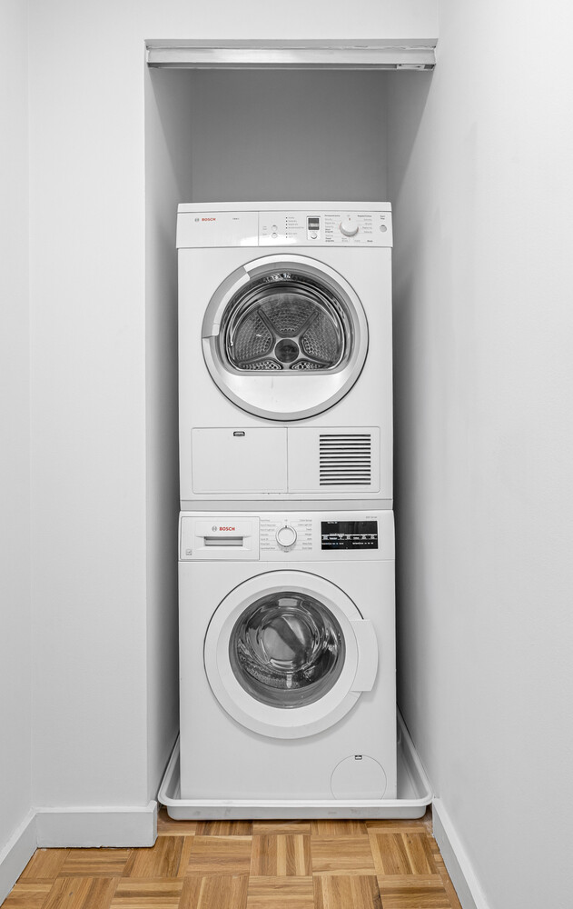 130 BRADHURST Avenue 502