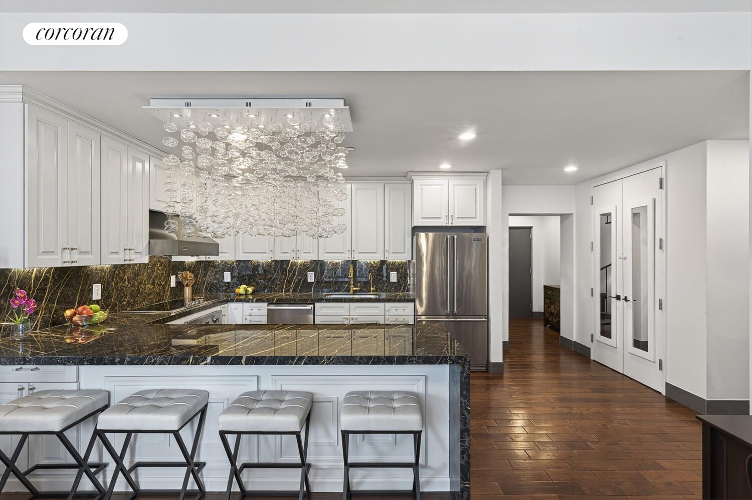 42-60 CRESCENT Street PH10C