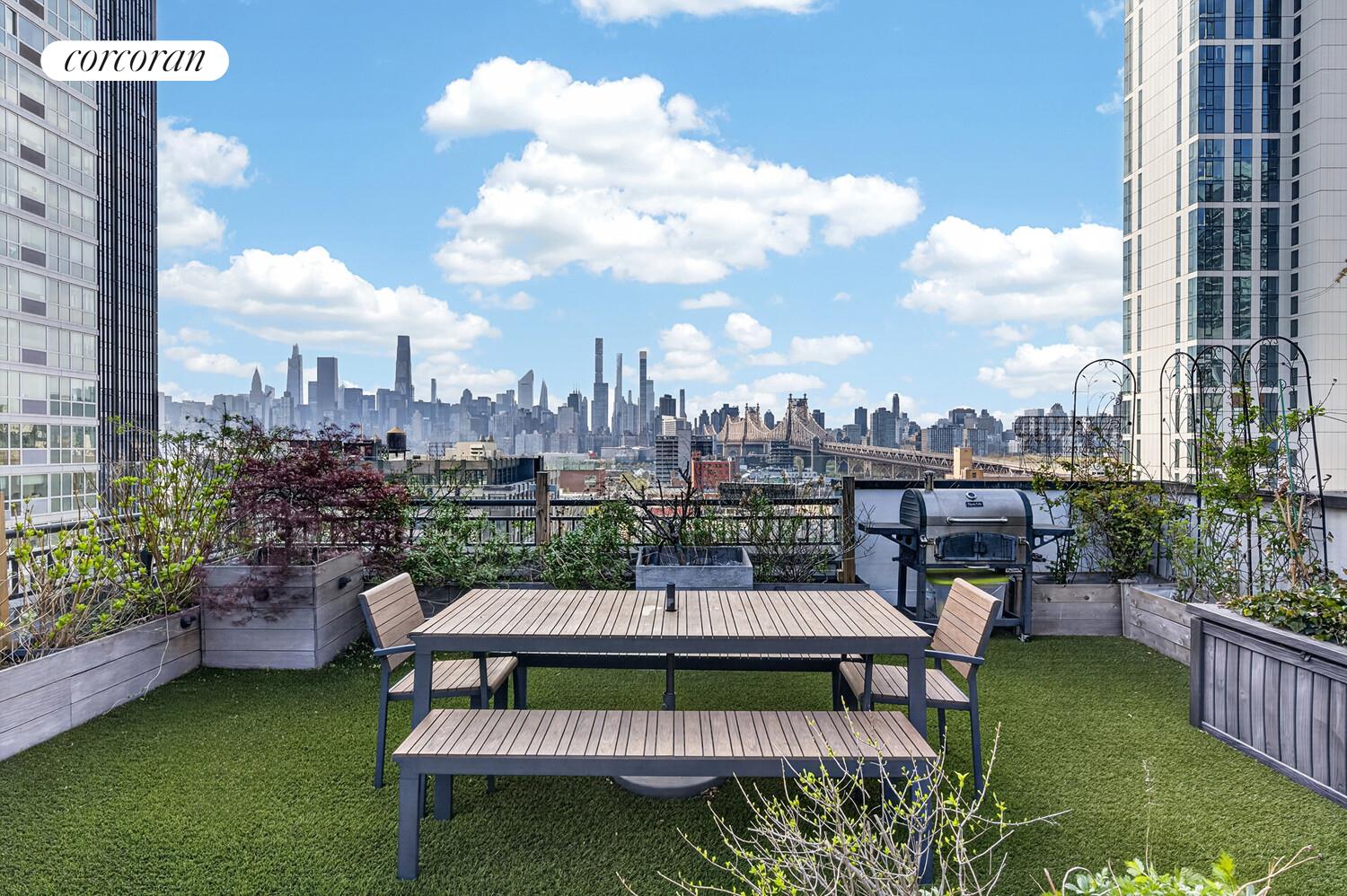 42-60 CRESCENT Street PH10C