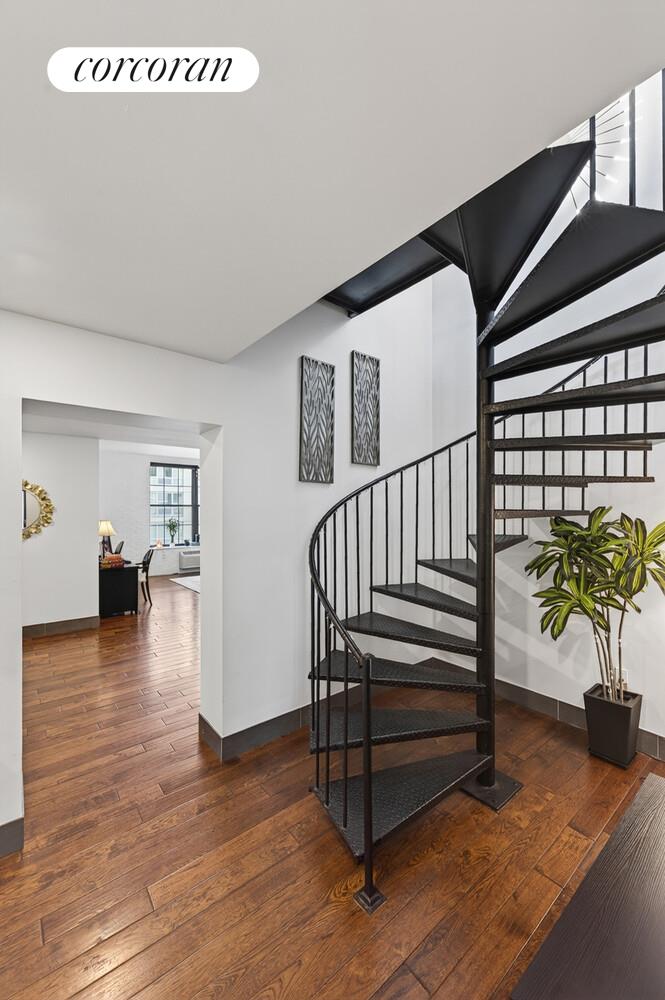 42-60 CRESCENT Street PH10C