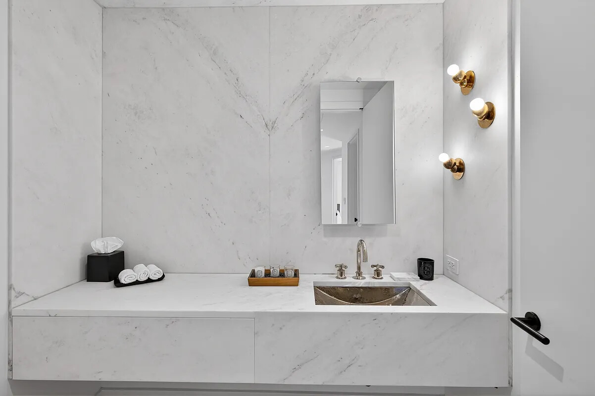 175 W 10TH Street 2