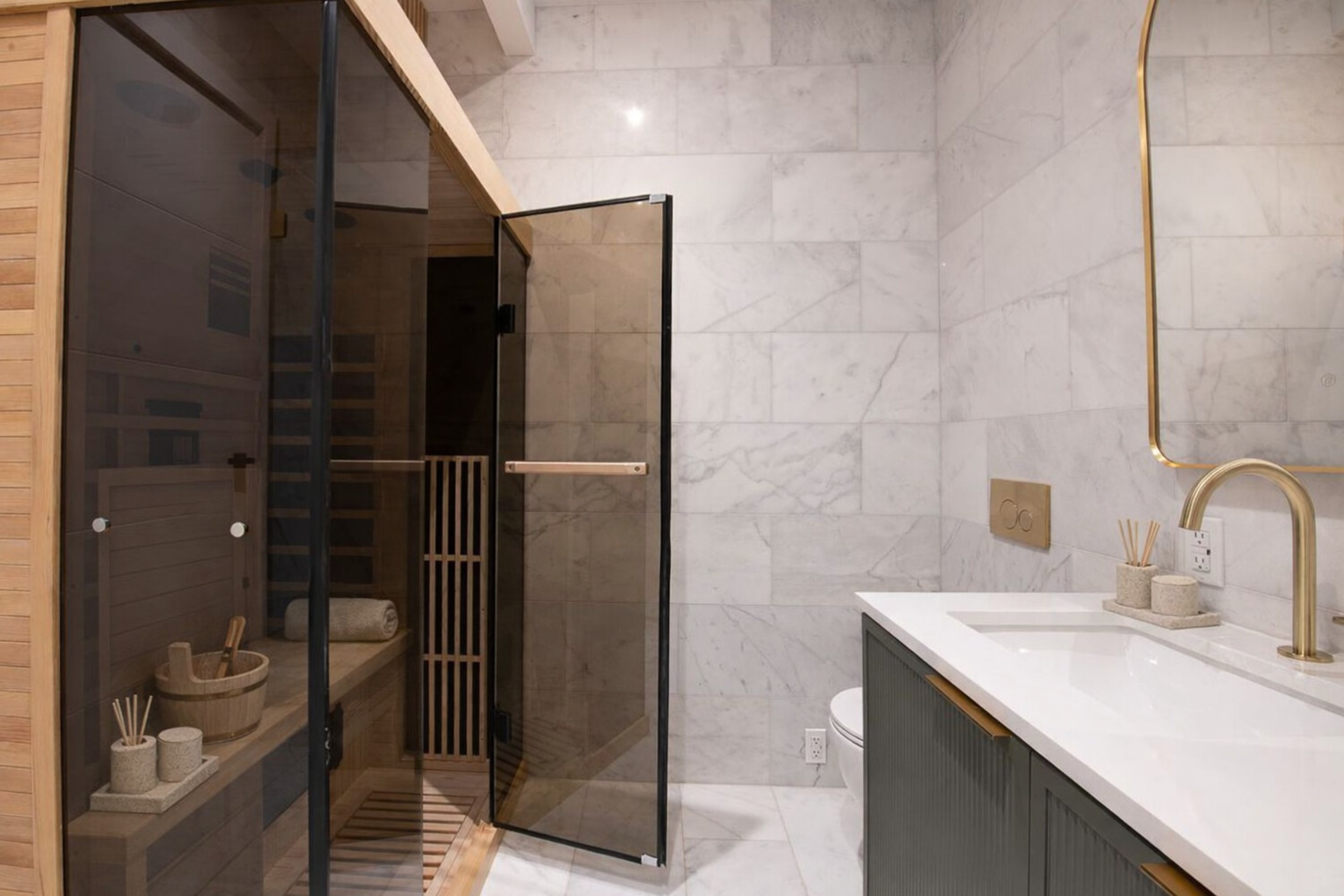 1385 DEKALB Avenue PH