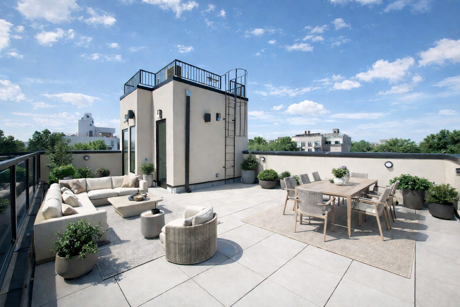 1385 DEKALB Avenue PH