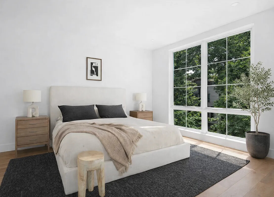 1019 HANCOCK Street 2R