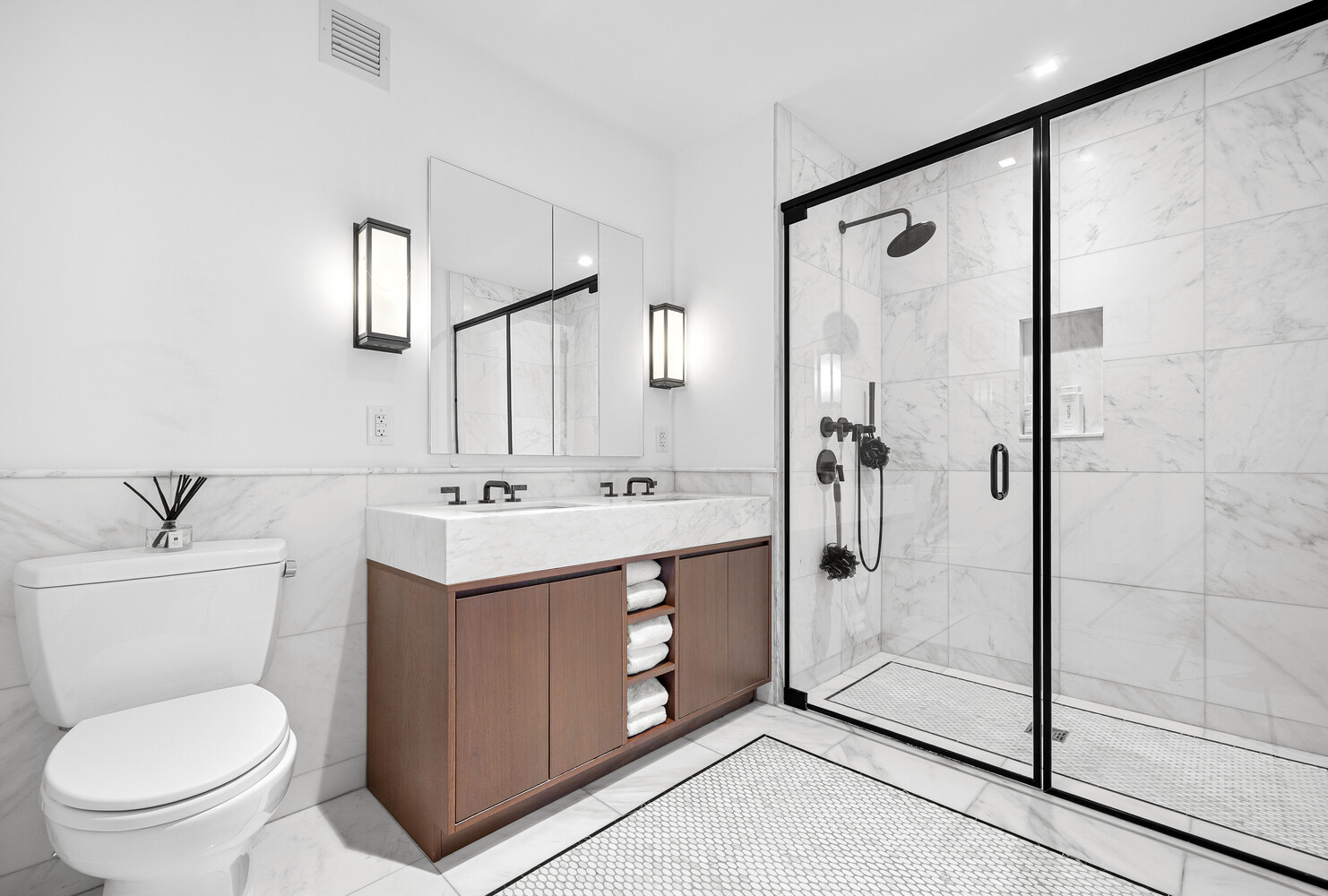 50 W 30TH Street 18B