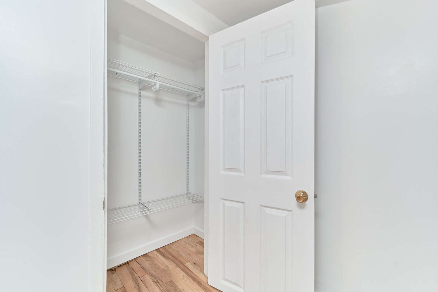 535 MACON Street 3